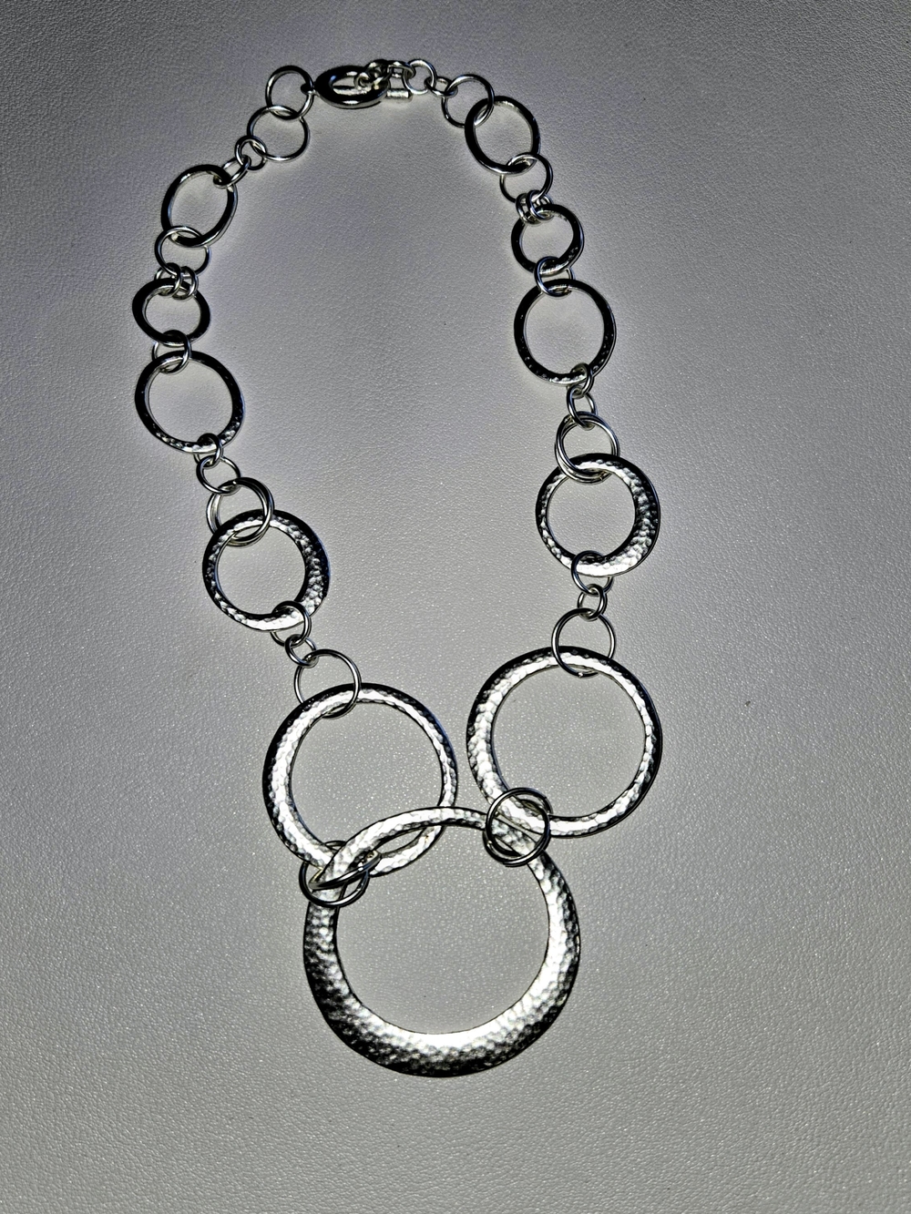 Silver Tone Hammered Circle Link Necklace - Women Jewelry - Picture 4 of 4